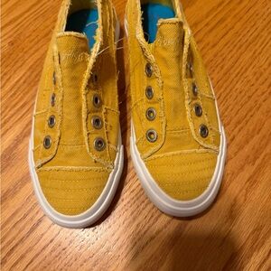 Mustard Yellow Sneakers with Metal Eyelets